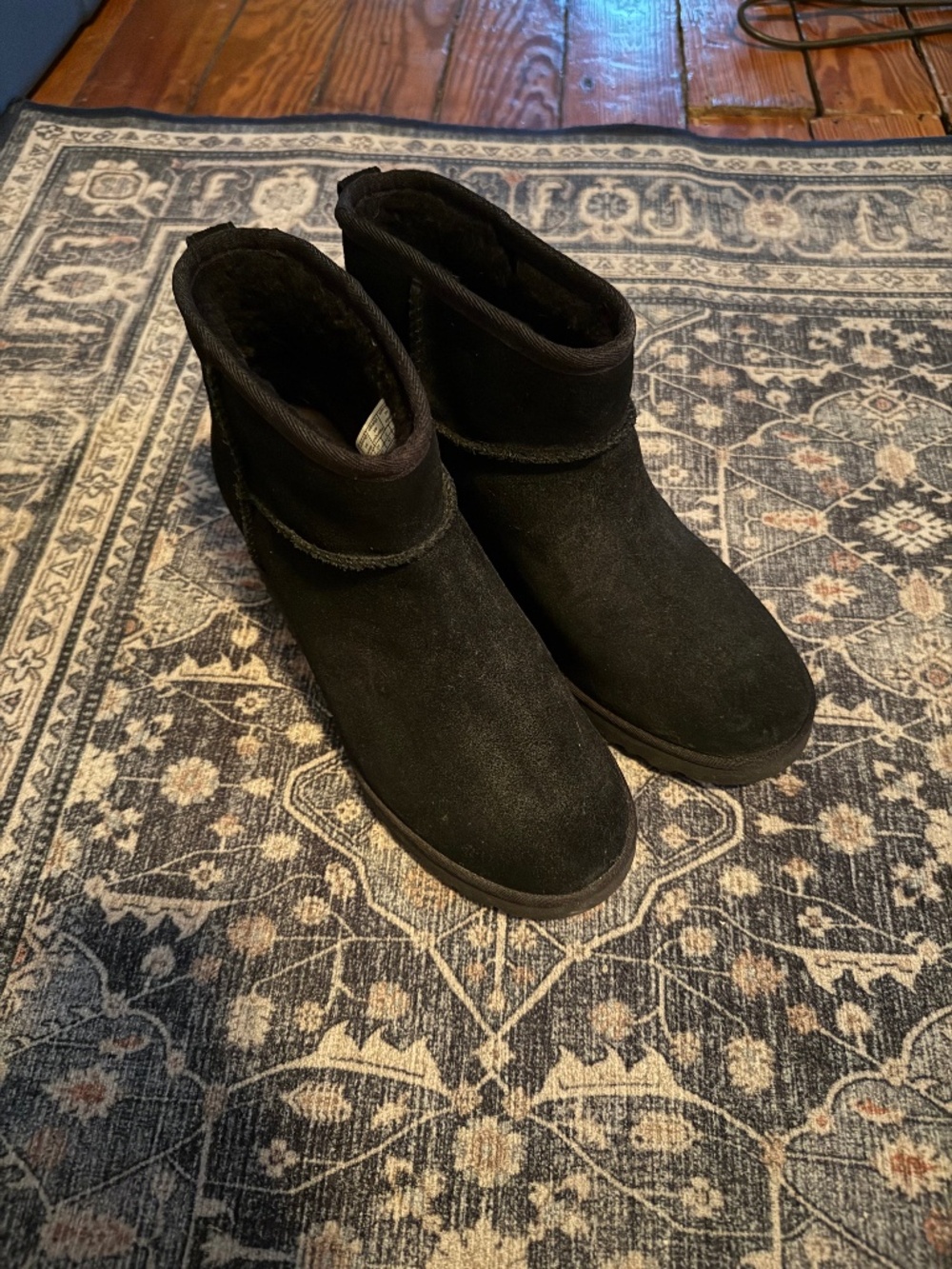NWOT Ugg Wedge Boots